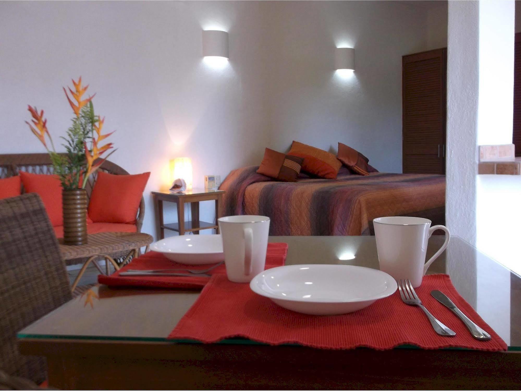 Hotel Casa Misifus Barra de Navidad Zewnętrze zdjęcie